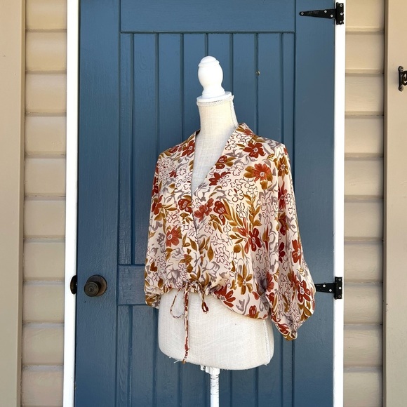 Annahmol Floral Blouse 100% Silk Hand Crafted - Picture 2 of 6